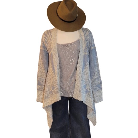 M. Fredric, size M, loose cardigan.  Light grey and light blue. NWT. - Picture 2 of 11